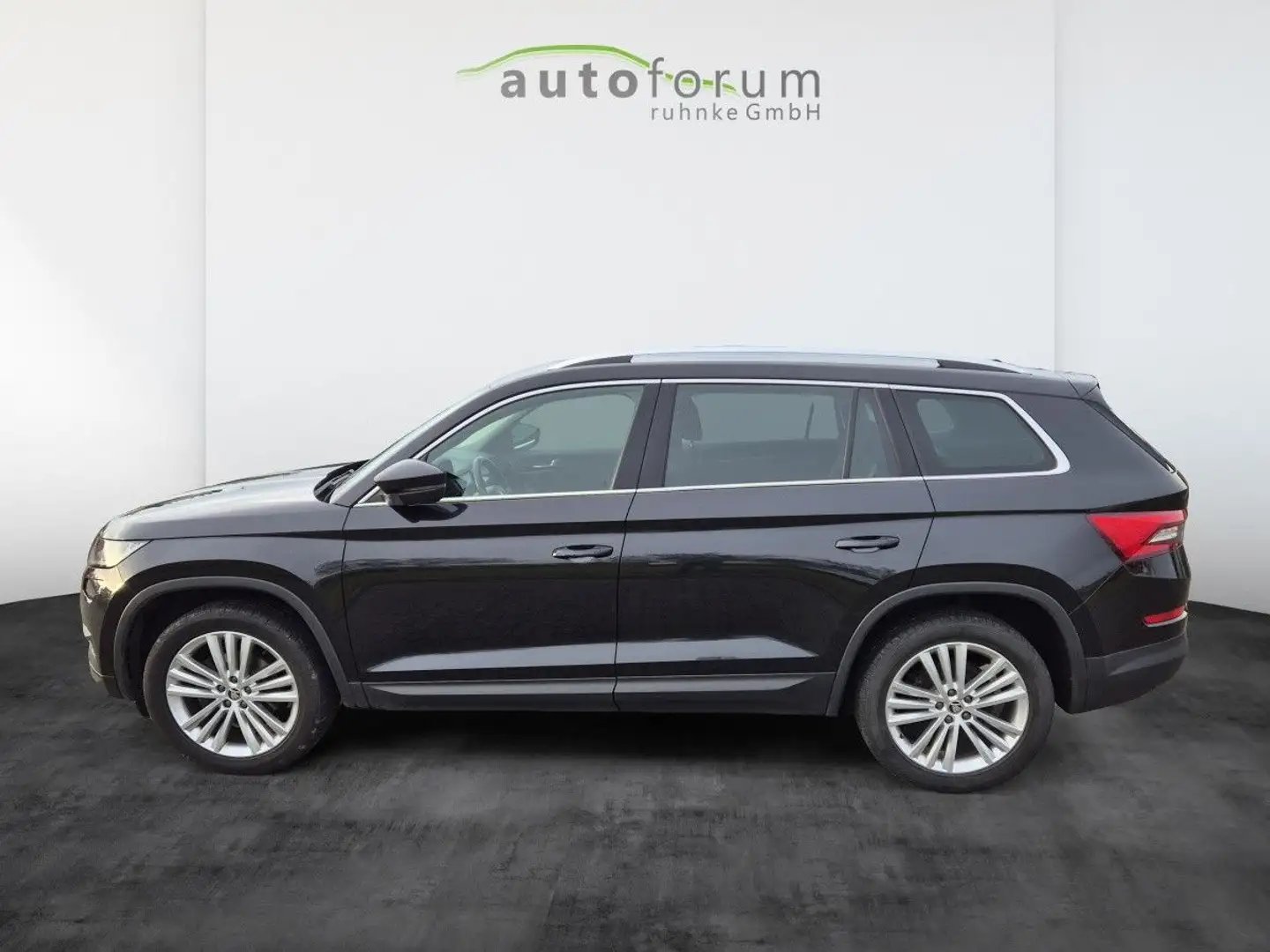Skoda Kodiaq 2.0 TDI Style 110 kW DSG Standheizung Schwarz - 2