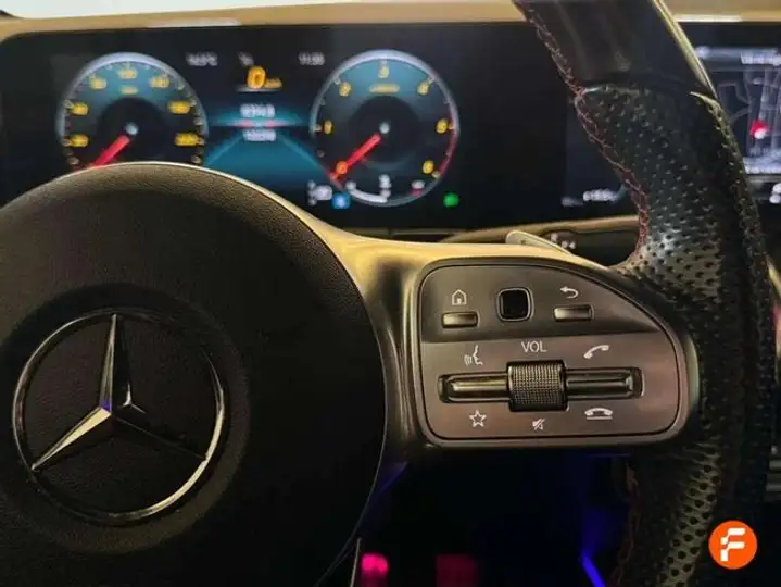 Mercedes-Benz GLA 2022, foto 21