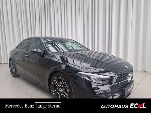 Mercedes-Benz A 200 Limousine AMG Line SpurW Winterp. SportS.