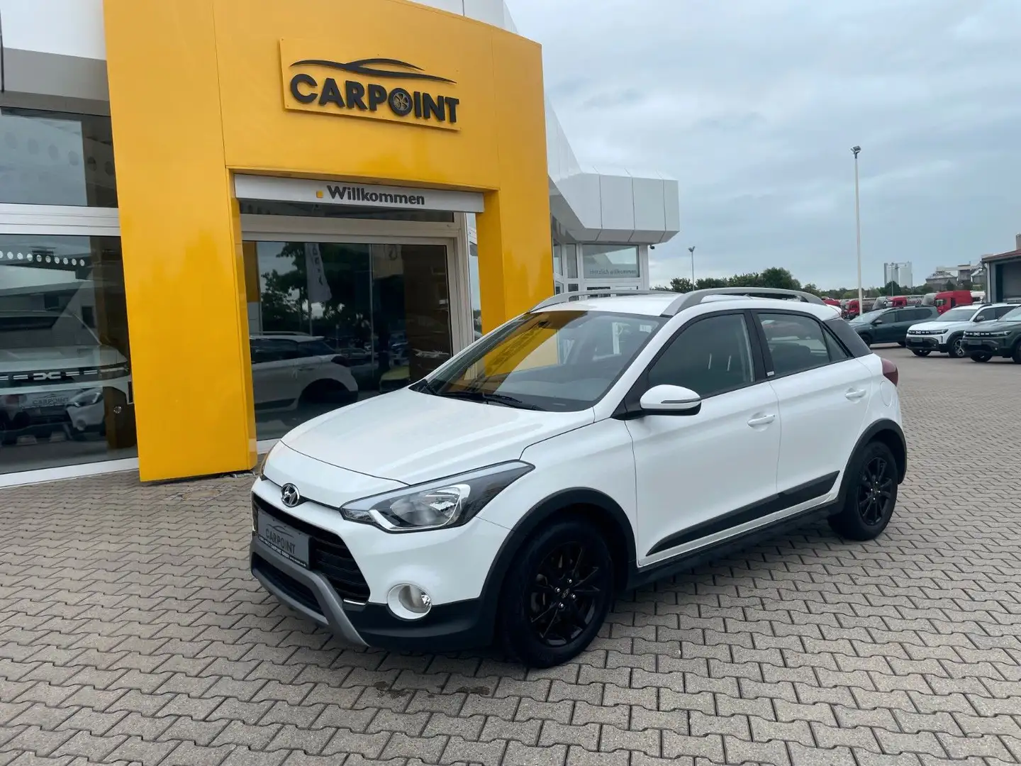 Hyundai i20 Active Select Klima AHK Tempomat Garantie Білий - 2