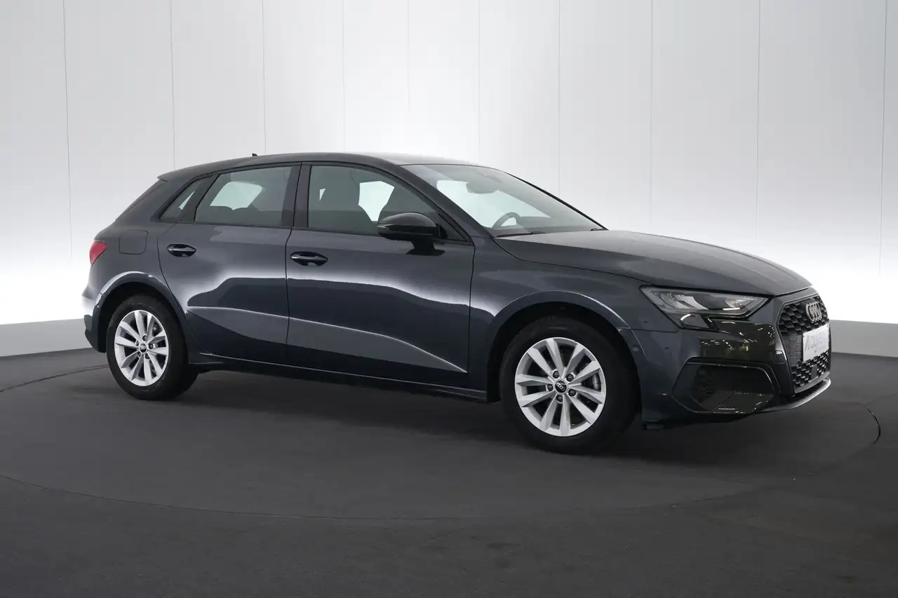 Audi A3 Sportback 35 TFSI Attraction LEDER/ALCANTARA LED G, миниатюра 4