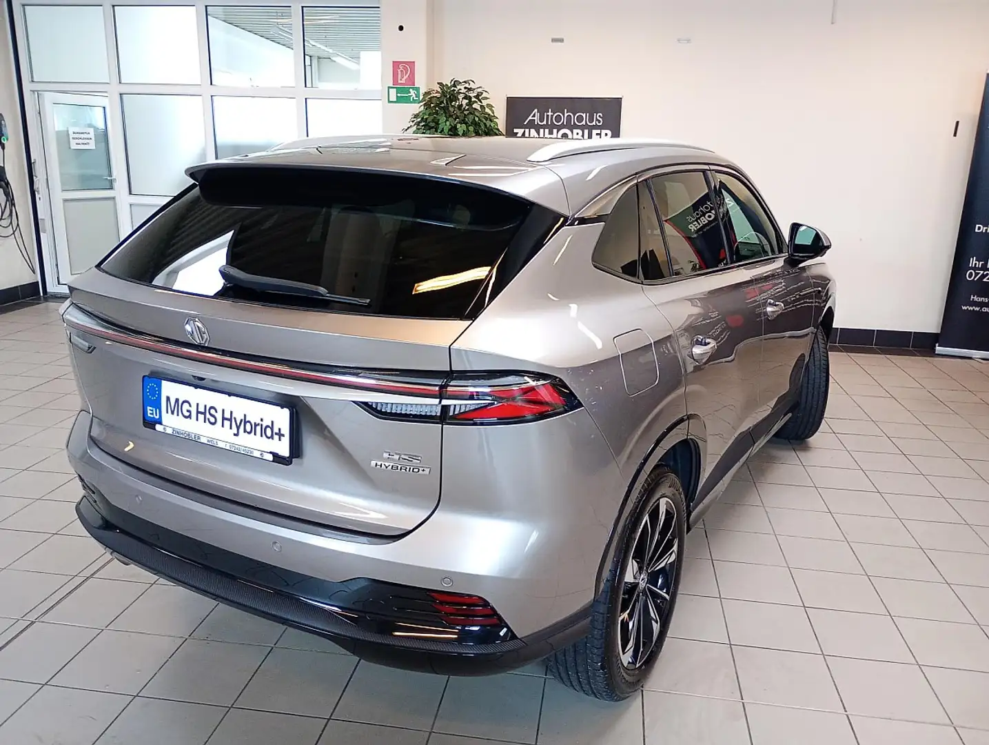 MG HS Hybrid+ Luxury 1,8Wh Aut. Beige - 2