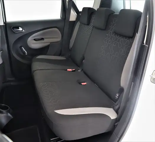 Citroen C3 Picasso view 11