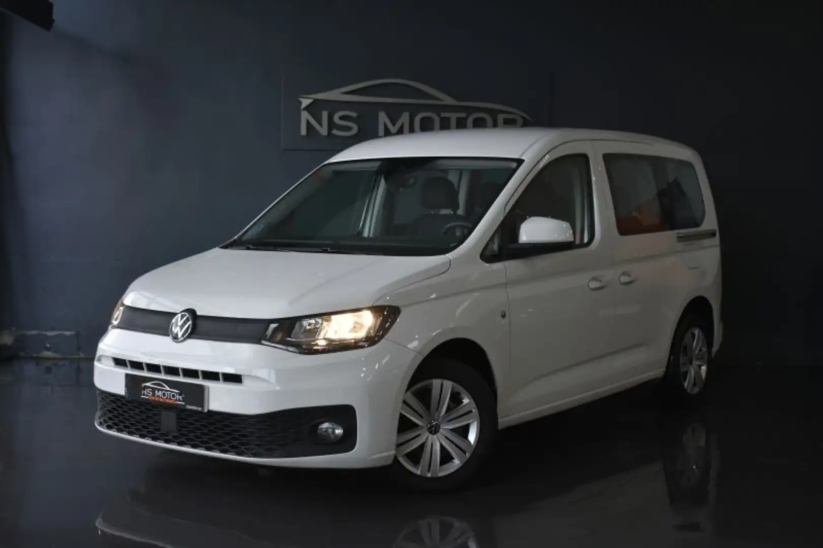Volkswagen Caddy 2.0TDI California 75KW Blanco - 1
