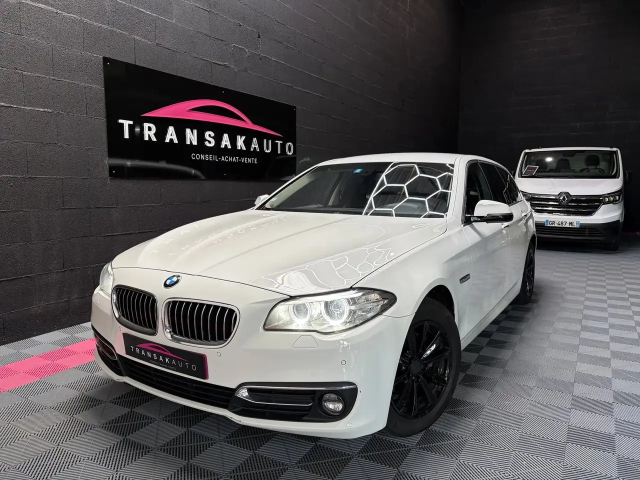 BMW 520