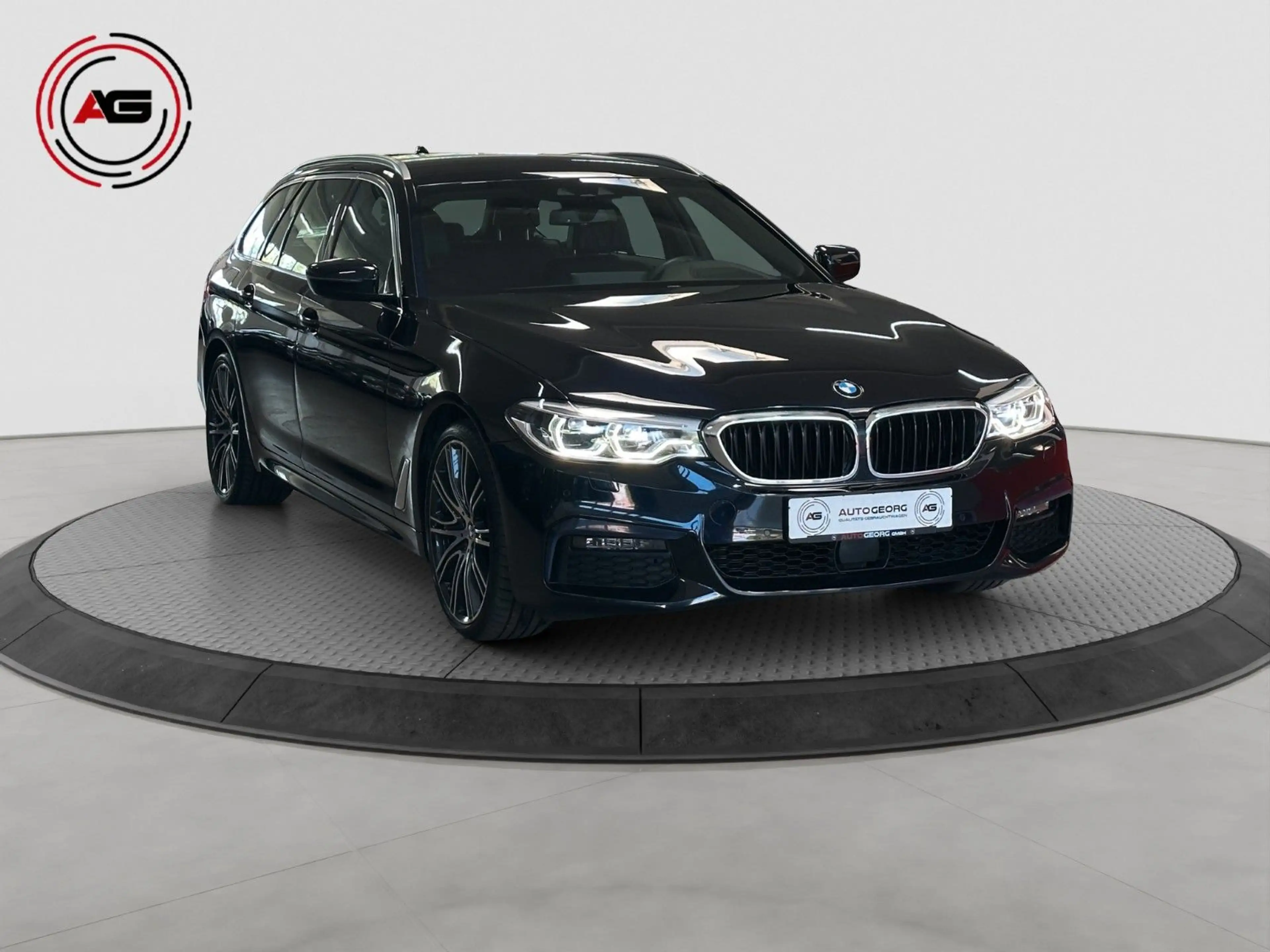 BMW 540 iT xDr. M-SPORT AD.LED ACC SITZKLIMA AHK KAM — photo 3
