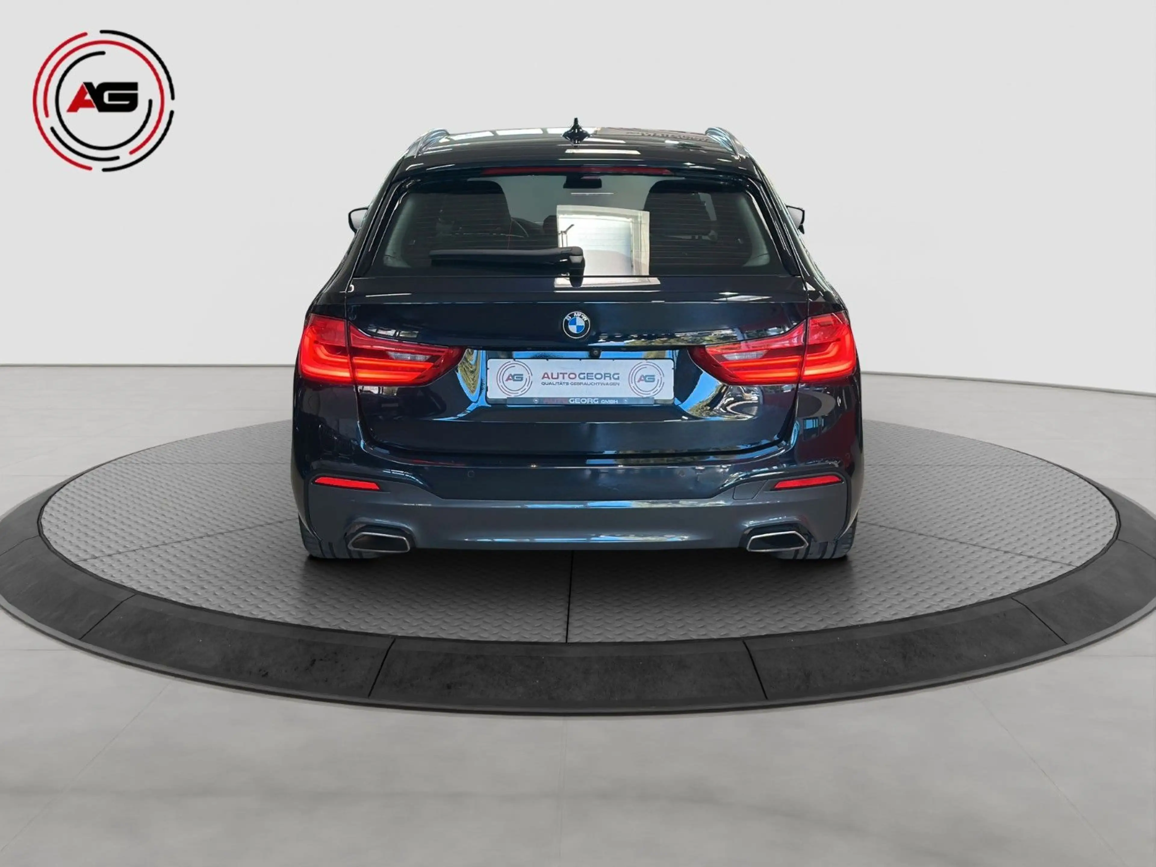 BMW 540 iT xDr. M-SPORT AD.LED ACC SITZKLIMA AHK KAM — photo 6