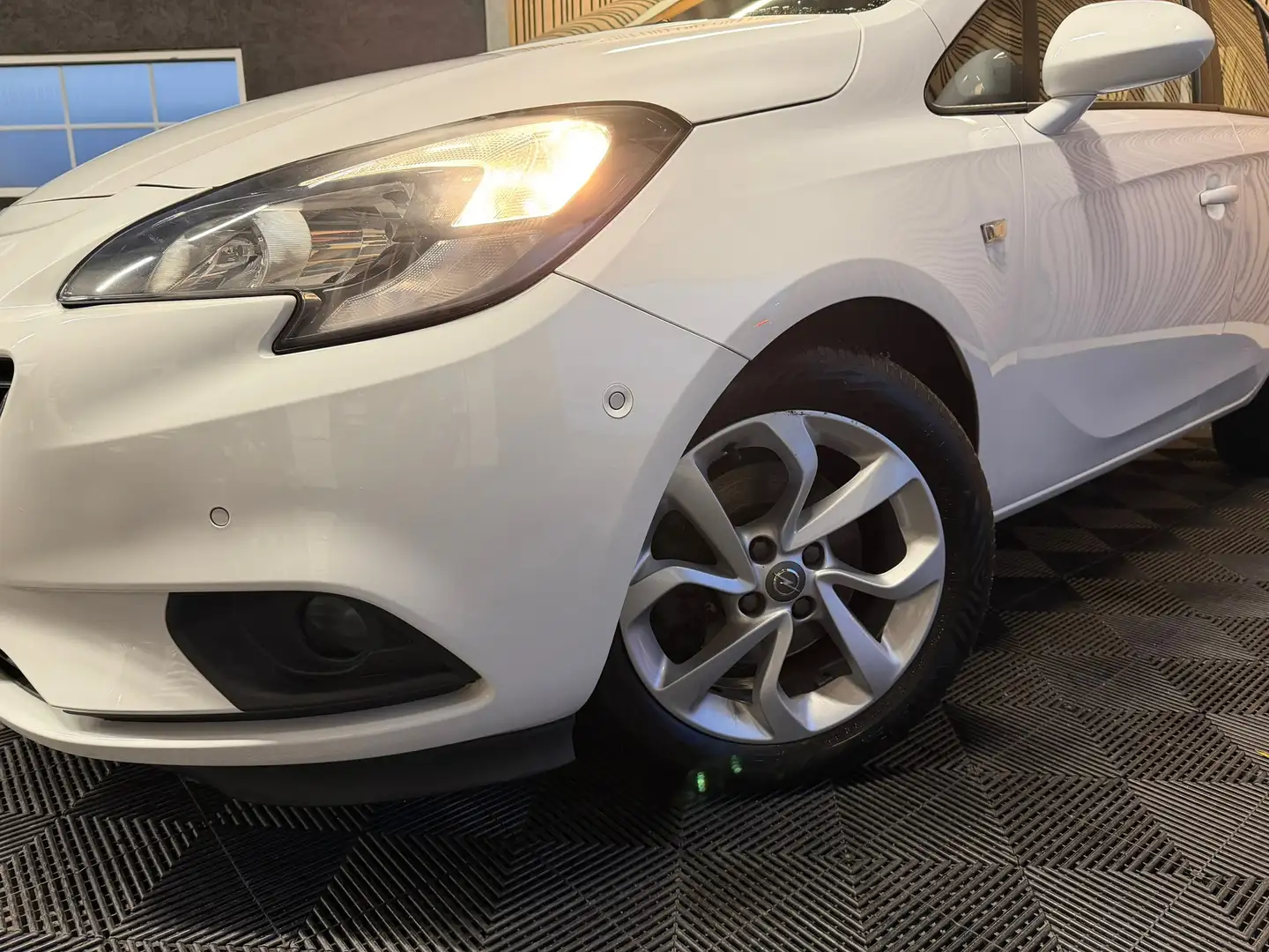 Opel Corsa 1.0 Turbo Edition 2015 Airco Cruise Camera 5drs Wit - 2