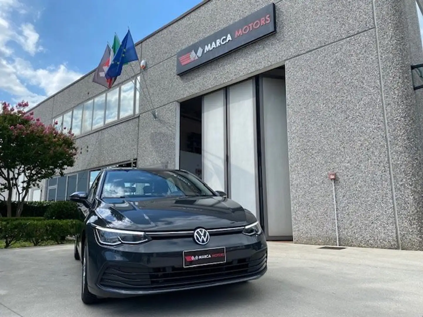 Volkswagen Golf Golf 1.0 etsi evo Life 110cv dsg Grijs - 1