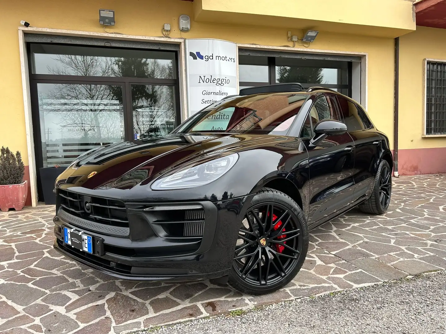 Porsche Macan Macan I 2022 2.9 GTS 440cv pdk Noir - 1