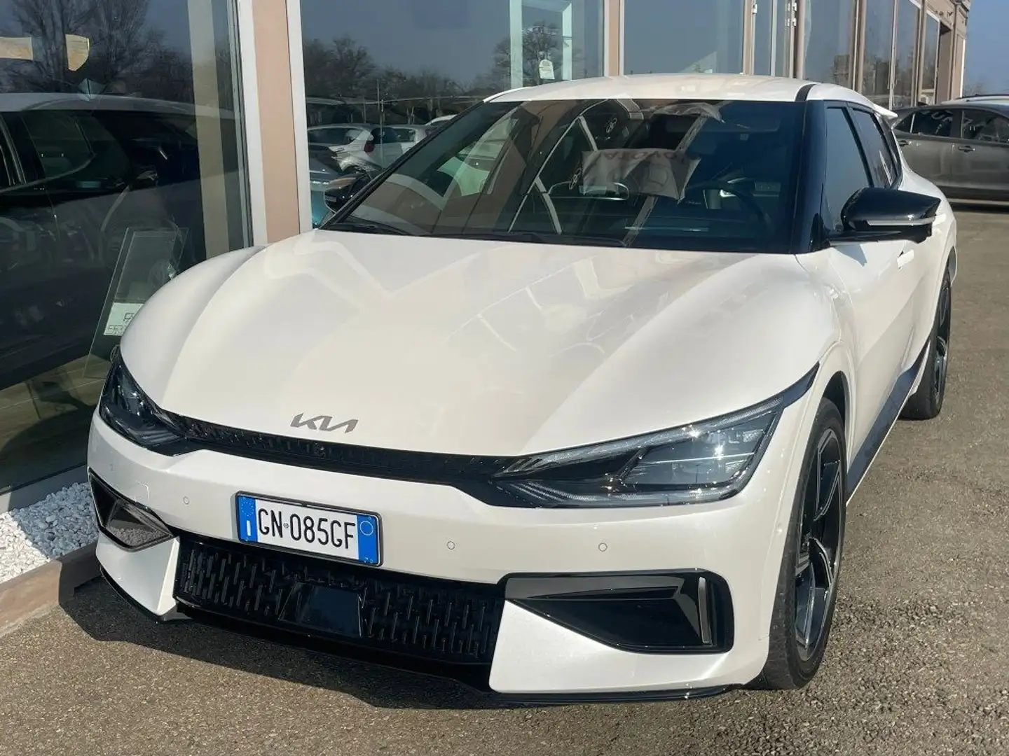 Kia EV6 Dual Motor 77,4 kWh AWD GT Bianco - 1