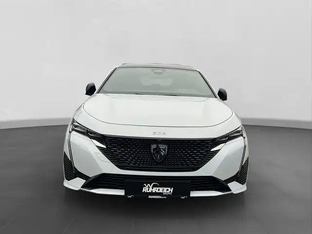 Peugeot 308 view 6