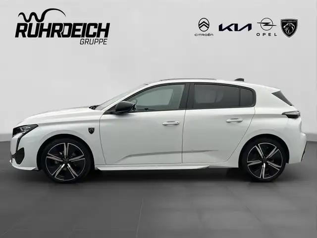 Peugeot 308 view 2