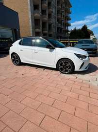 Corsa 1.2 100 CV GS Line