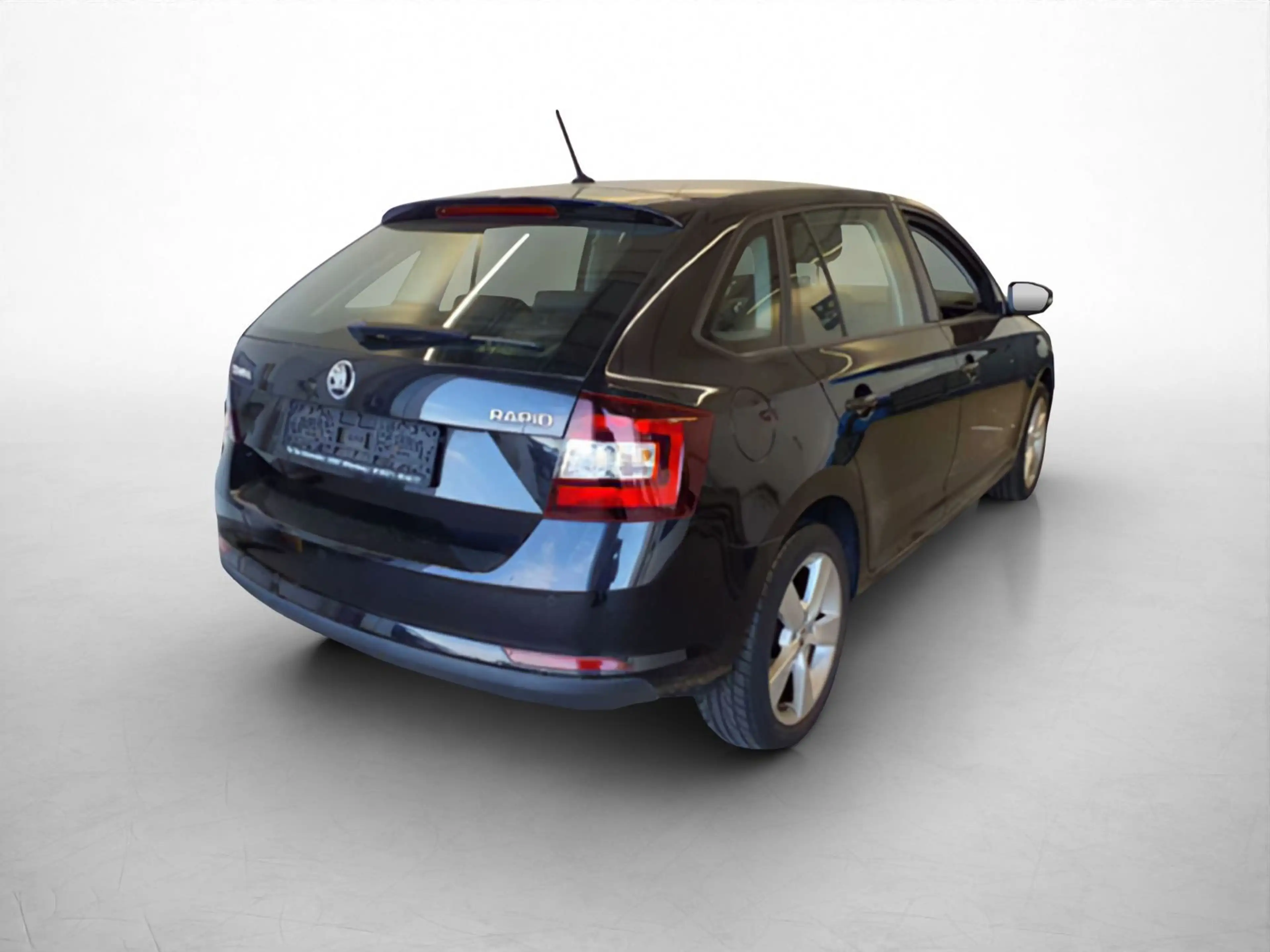Skoda Rapid/Spaceback 1.0 TSI Cool Edition*PDC*KLIMA* — photo 2