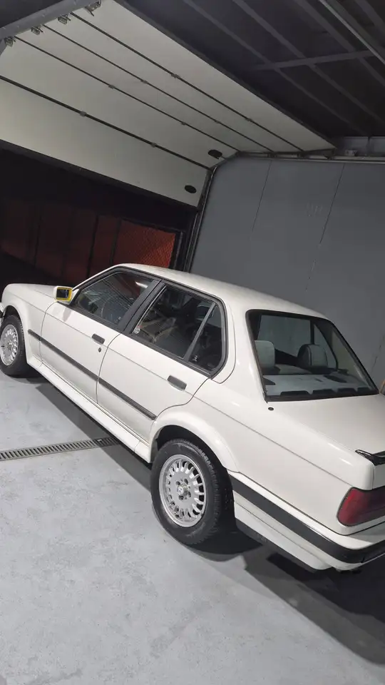 BMW 325 e30 325 ix, foto 4