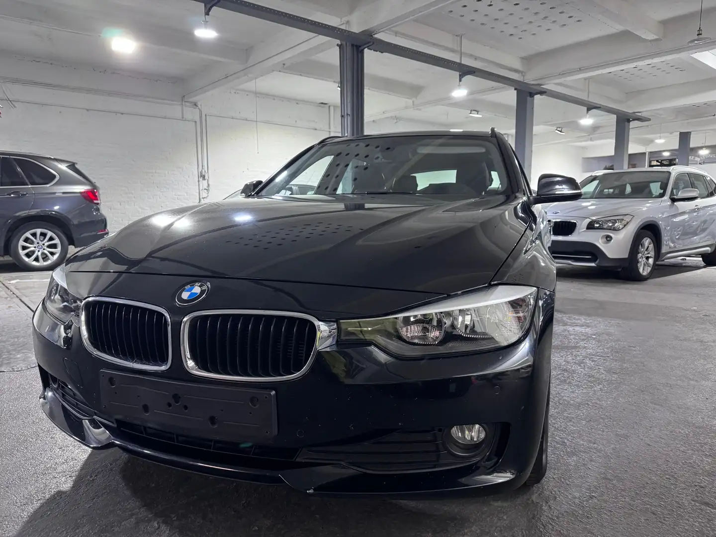 BMW 318 Touring 318 d BluePerformance Nero - 1