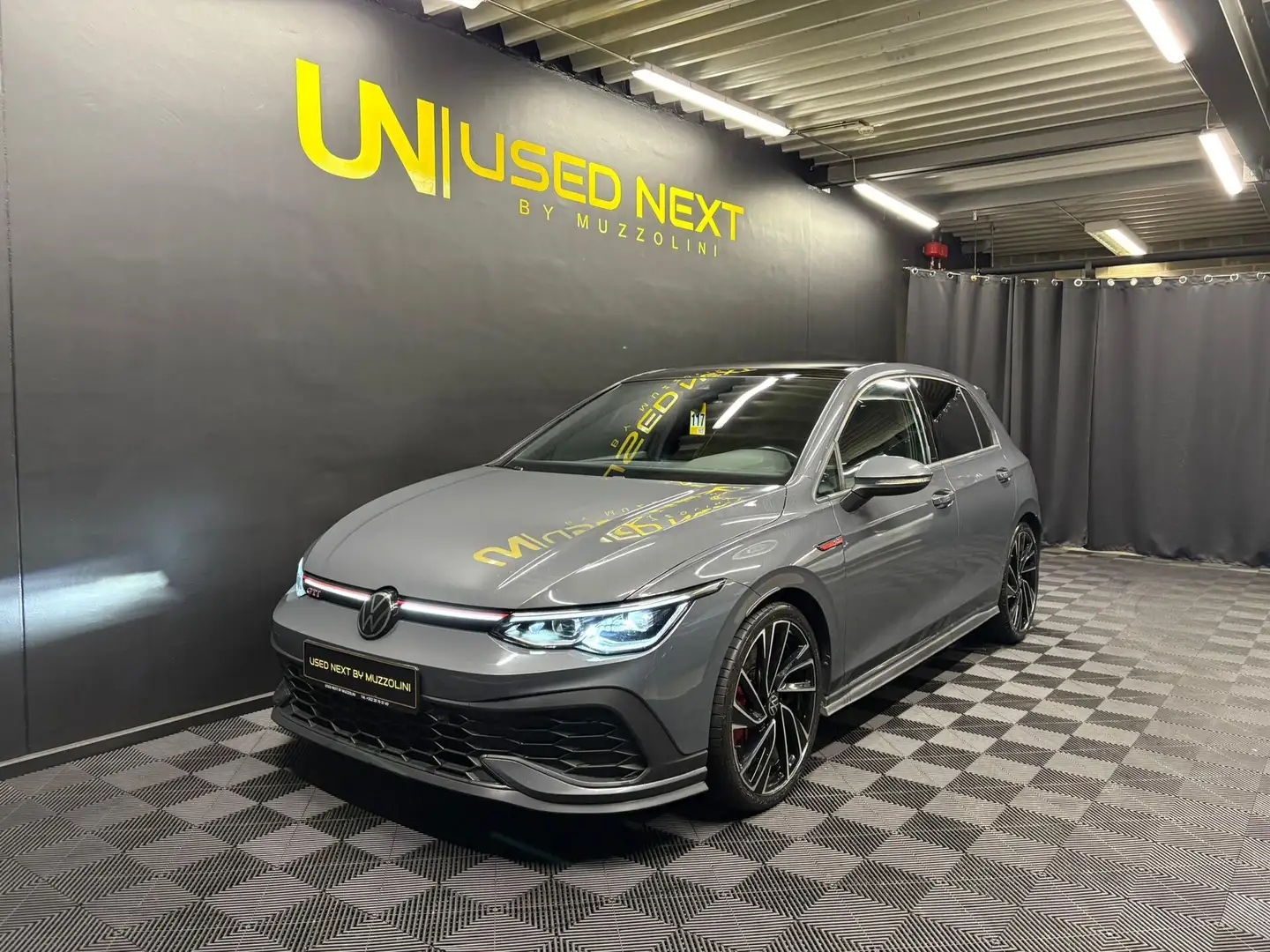 Volkswagen Golf GTI Clubsport 2.0 TSI  301 CH DSG7 Gris - 1