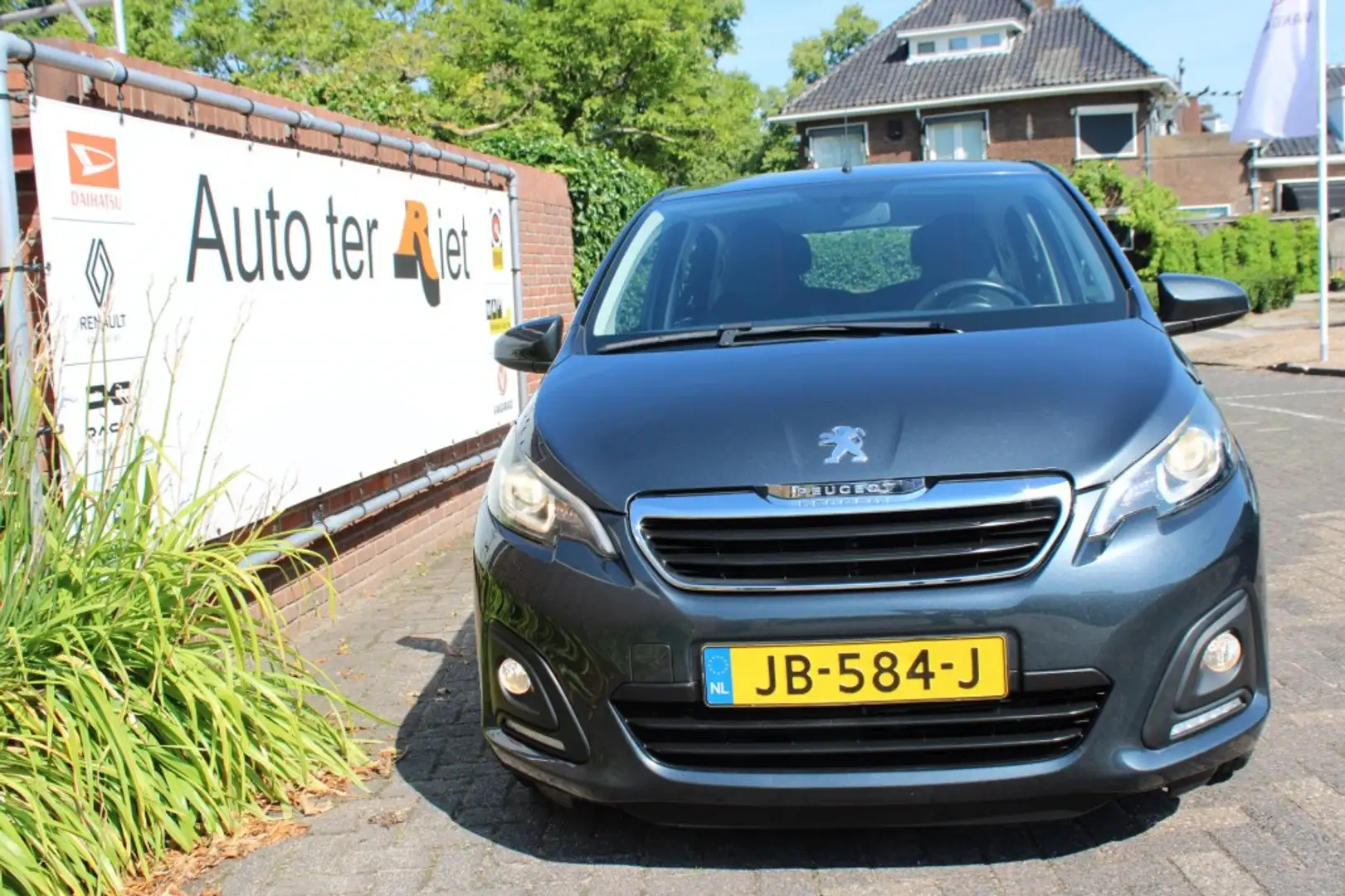Peugeot 108 1.0 12V Active 5 deurs AUTOMAAT Gris - 2