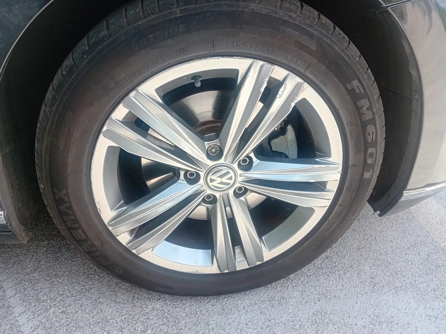 Volkswagen Passat 1.9 TDi Distinction Comfortline - 2