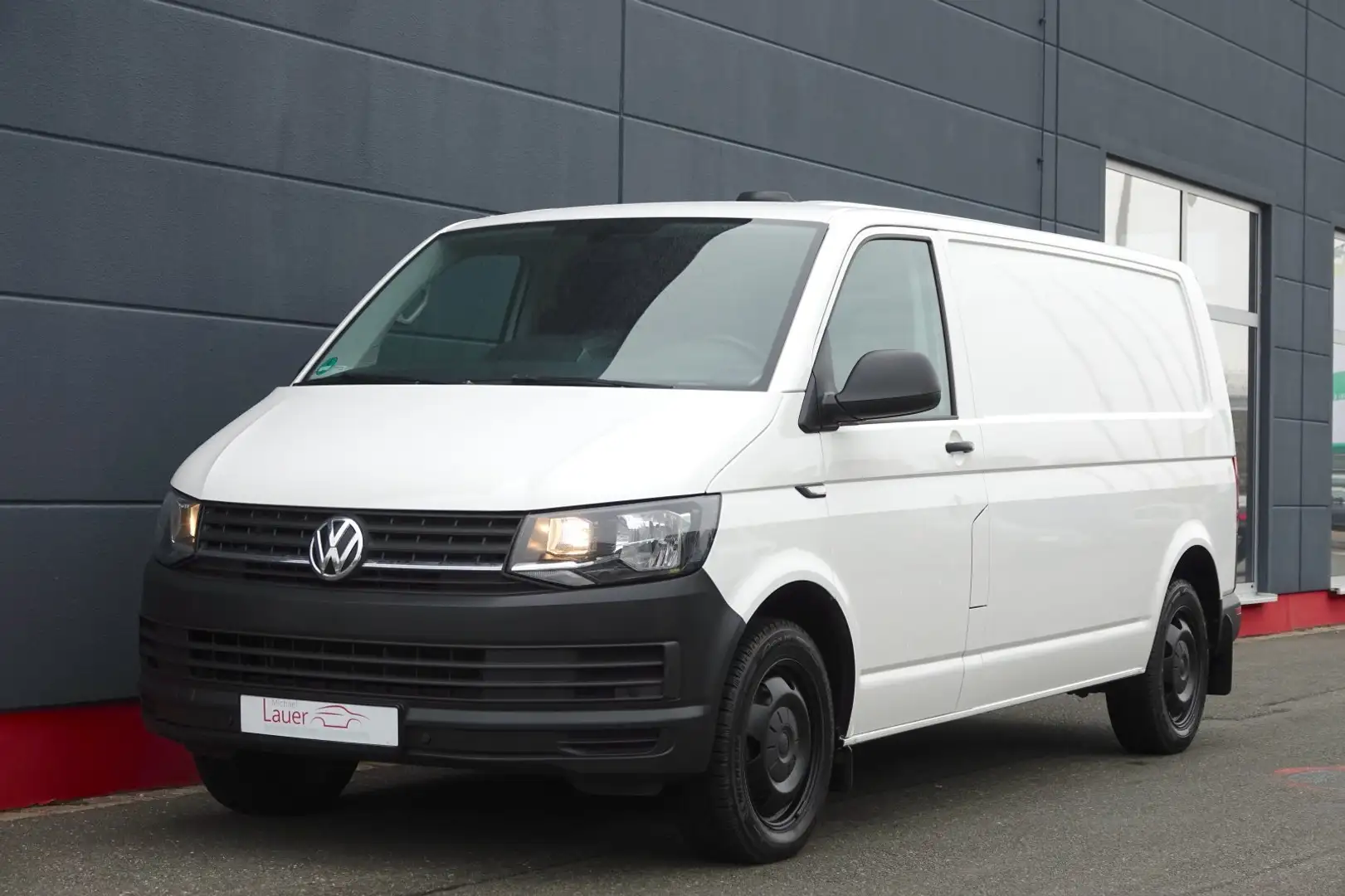 Volkswagen T6 2.0 TDI Kasten lang Klima Navi Kamera Белый - 1