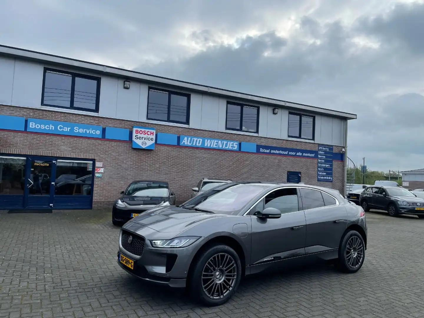 Jaguar I-Pace EV400 AWD SE 90kWh | SOH 87% | Leer | Pano Gris - 2