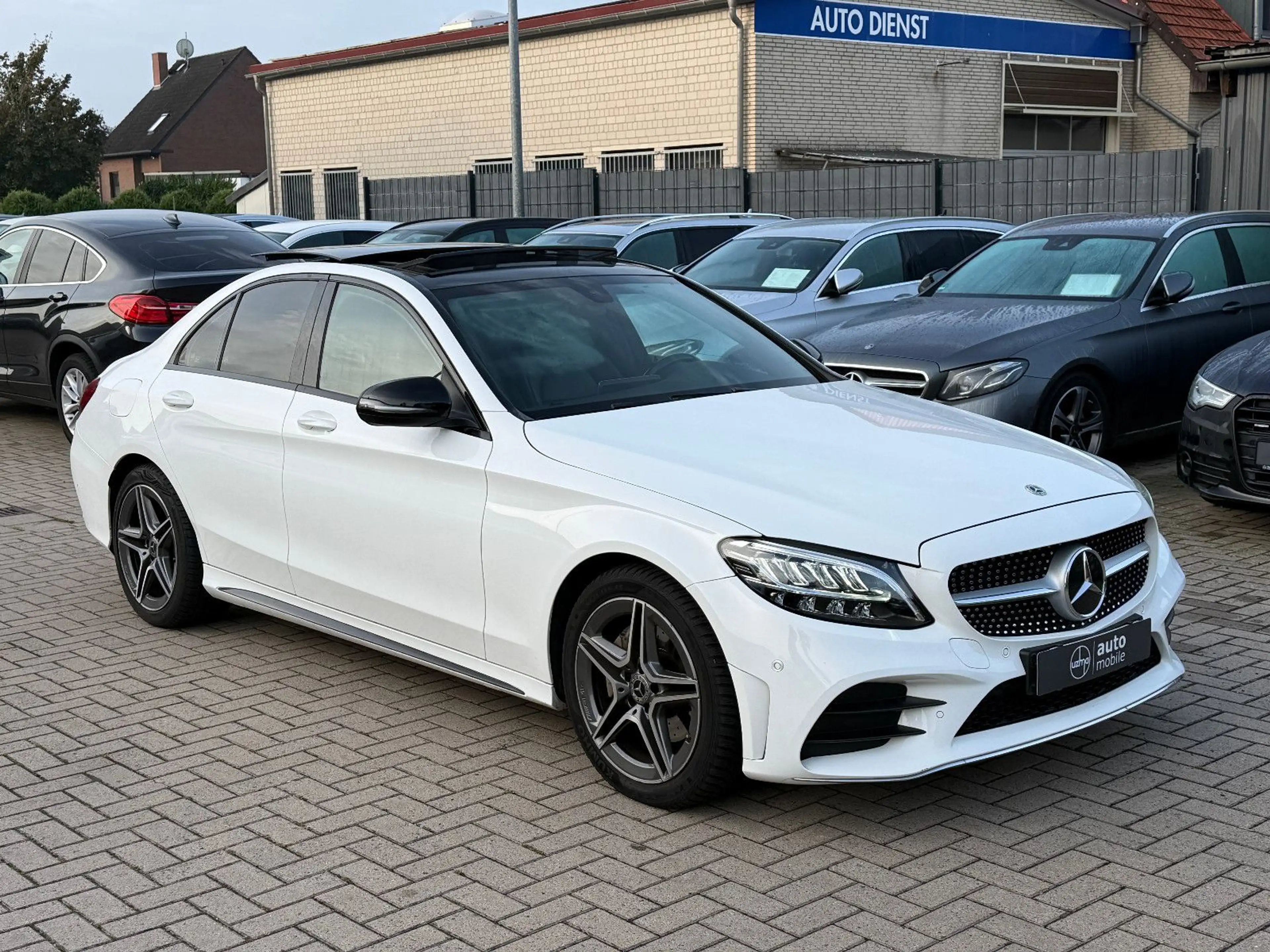 Mercedes-Benz C 200 C Limo, AMG Paket, Pano, LED, Kamera, TÜV neu — photo 7