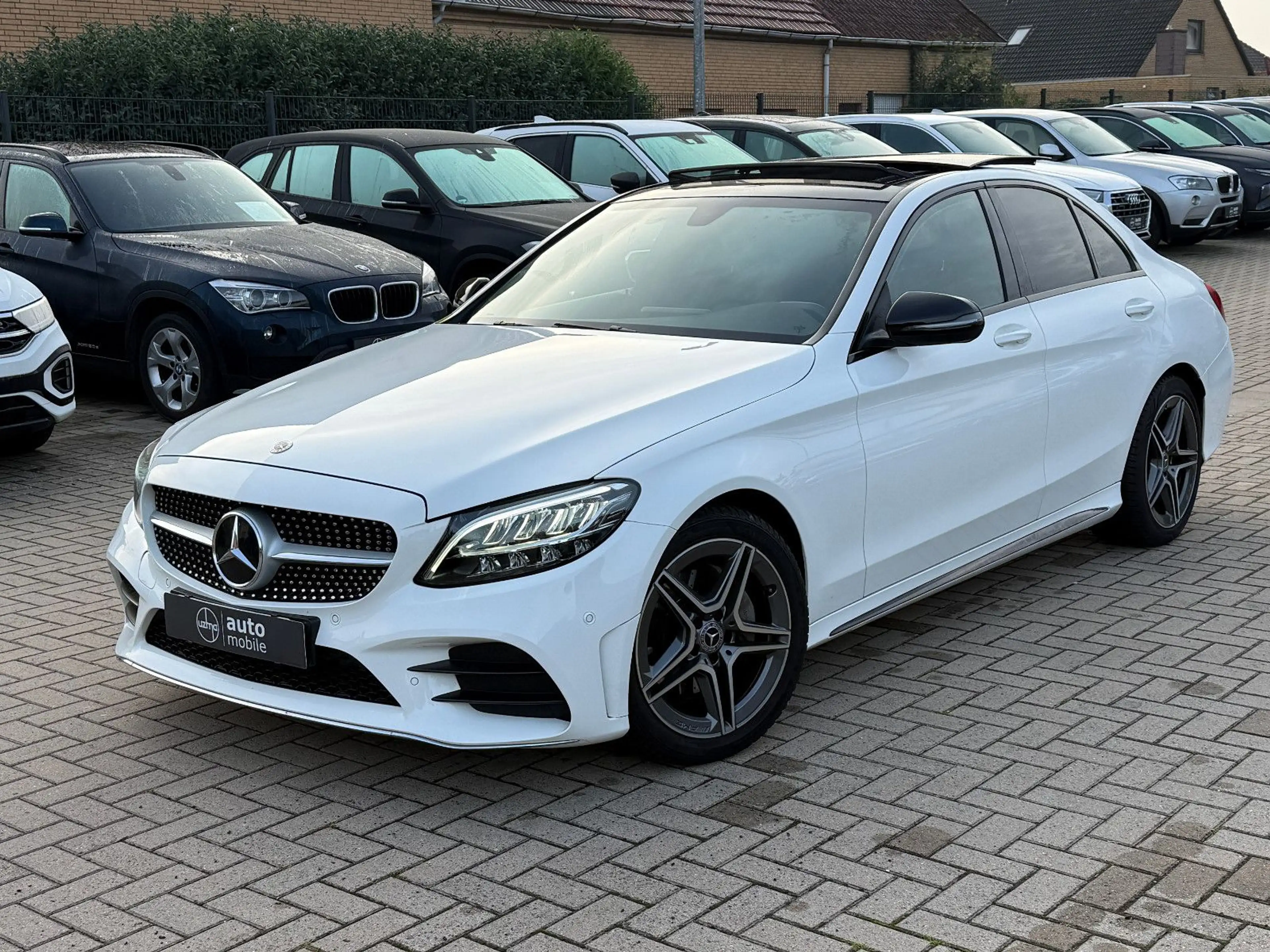 Mercedes-Benz C 200 C Limo, AMG Paket, Pano, LED, Kamera, TÜV neu