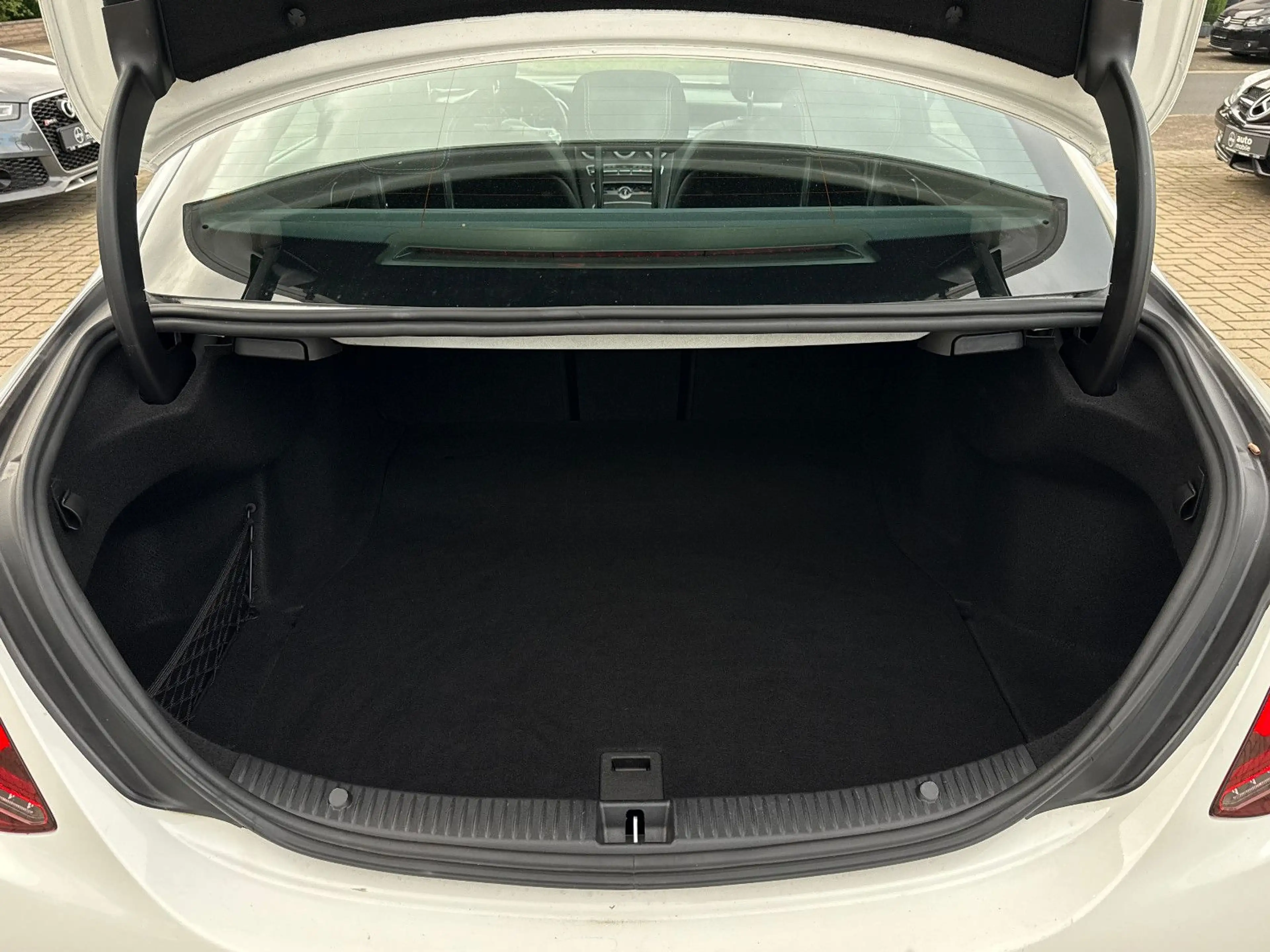 Mercedes-Benz C 200 C Limo, AMG Paket, Pano, LED, Kamera, TÜV neu — photo 11