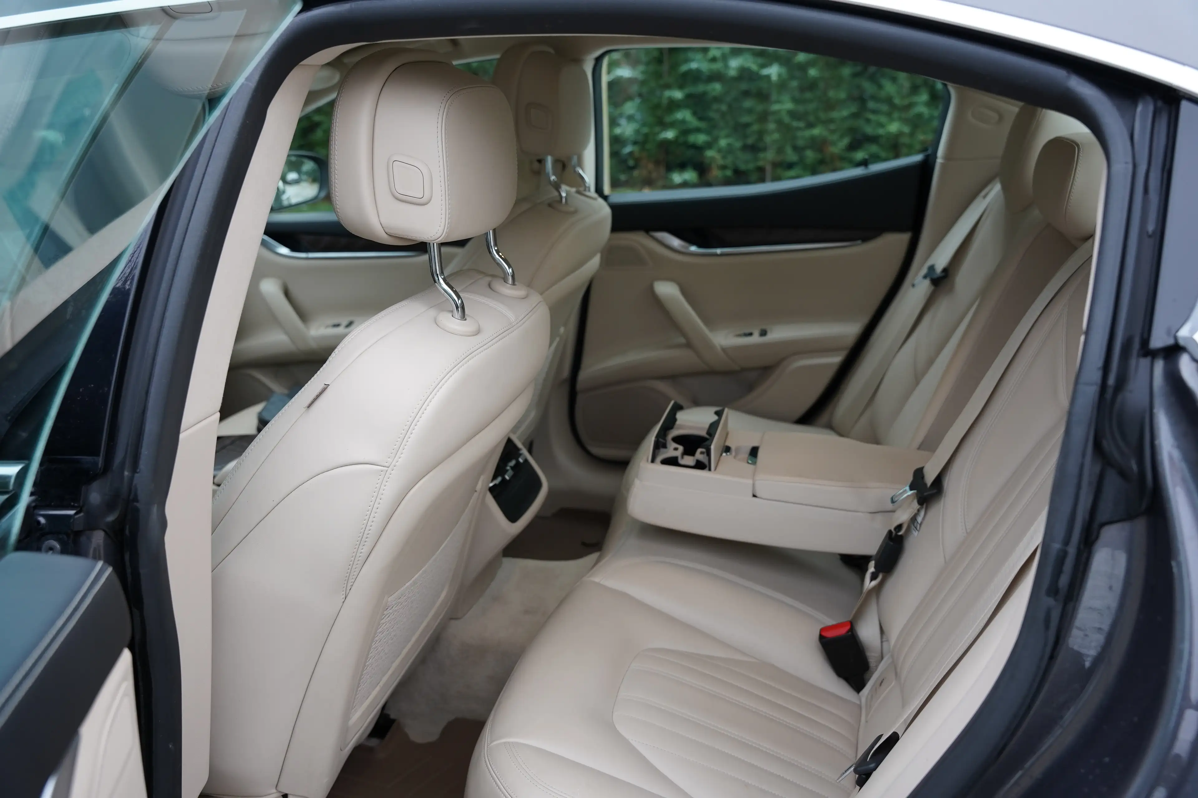 Maserati Ghibli Ghibli 3.0 V6 — photo 8
