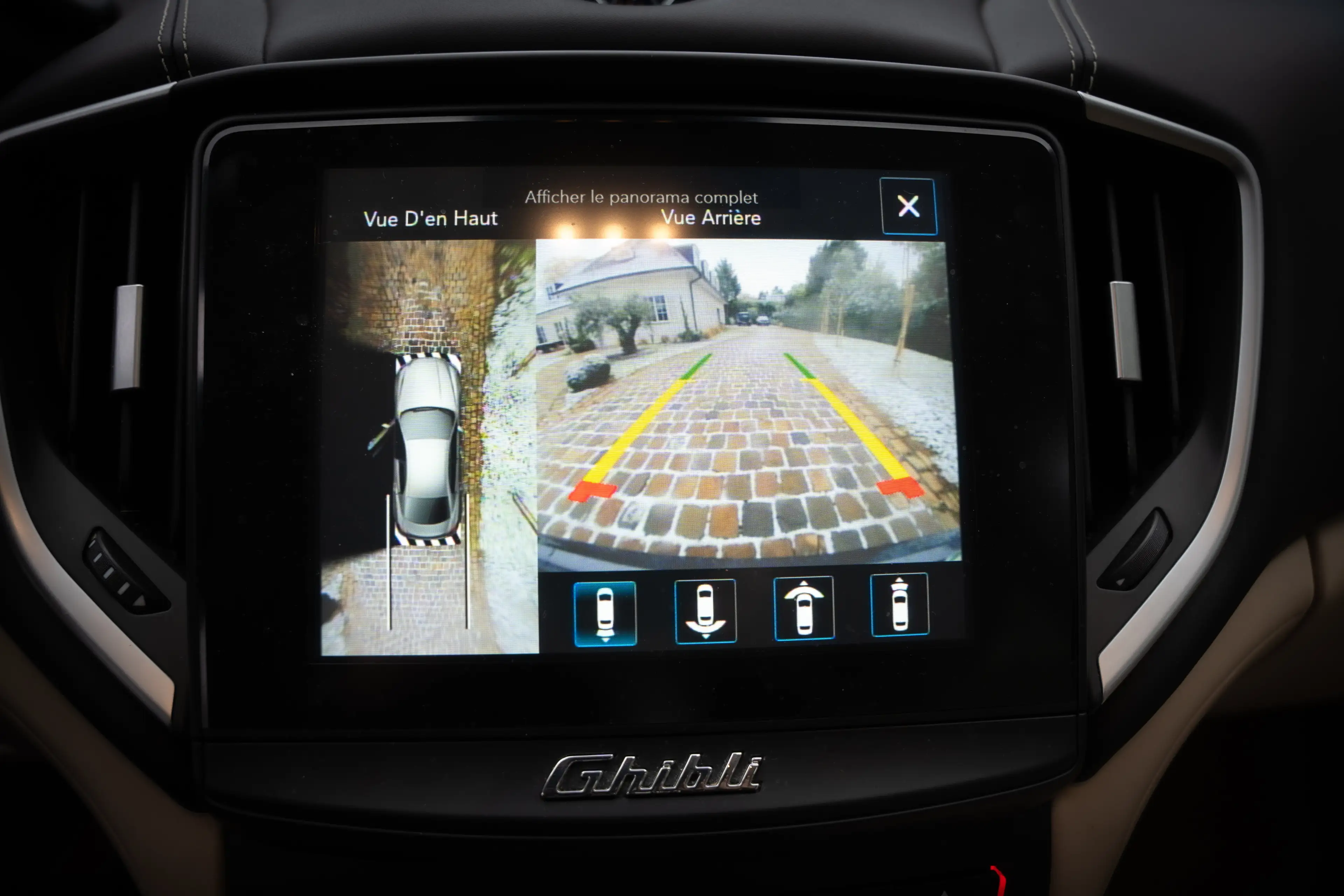 Maserati Ghibli Ghibli 3.0 V6 — photo 11