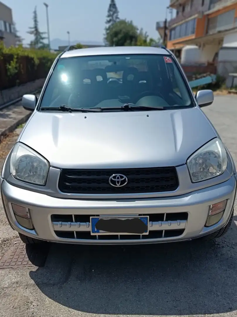 Toyota RAV 4 2.0 3 porte Sol ASI,GPL,GANCIO TR.,CAMB.AUT. Срібний - 2