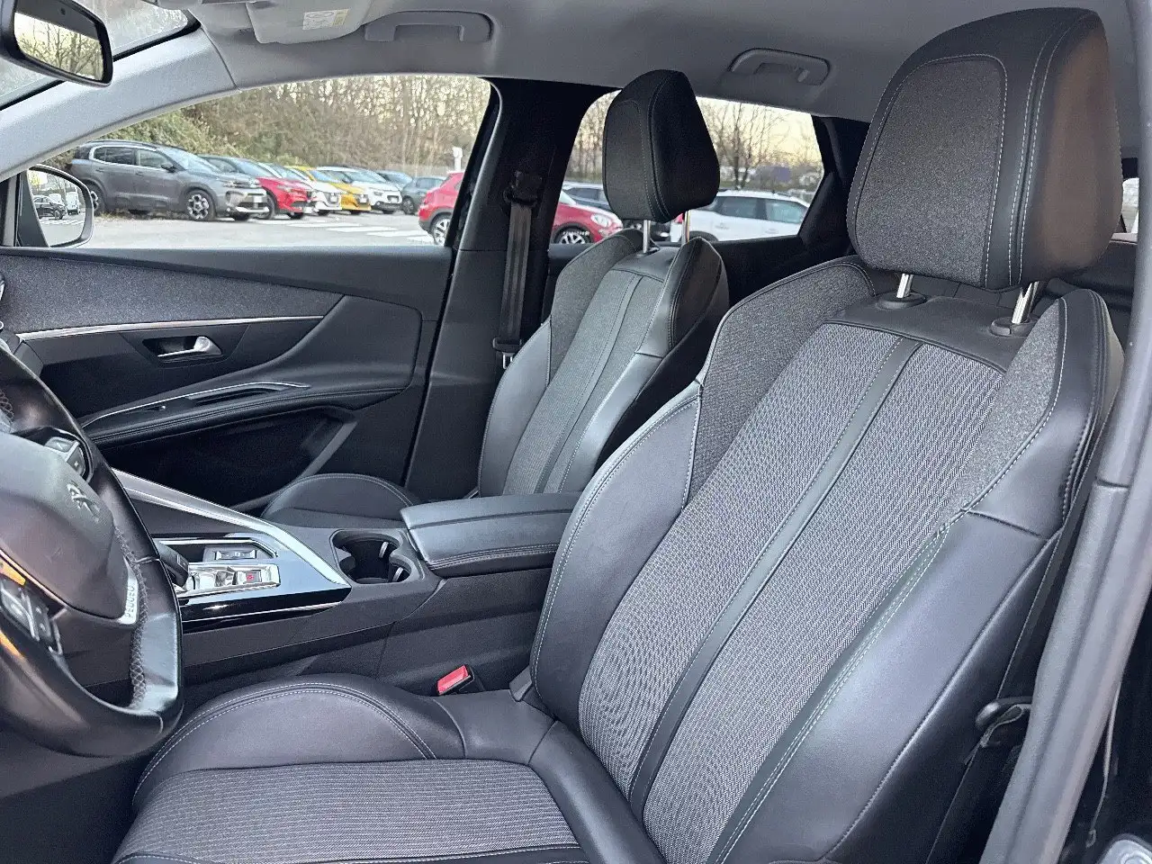 Peugeot 3008 BlueHDI 130 EAT8 S&S Allure Pack 10