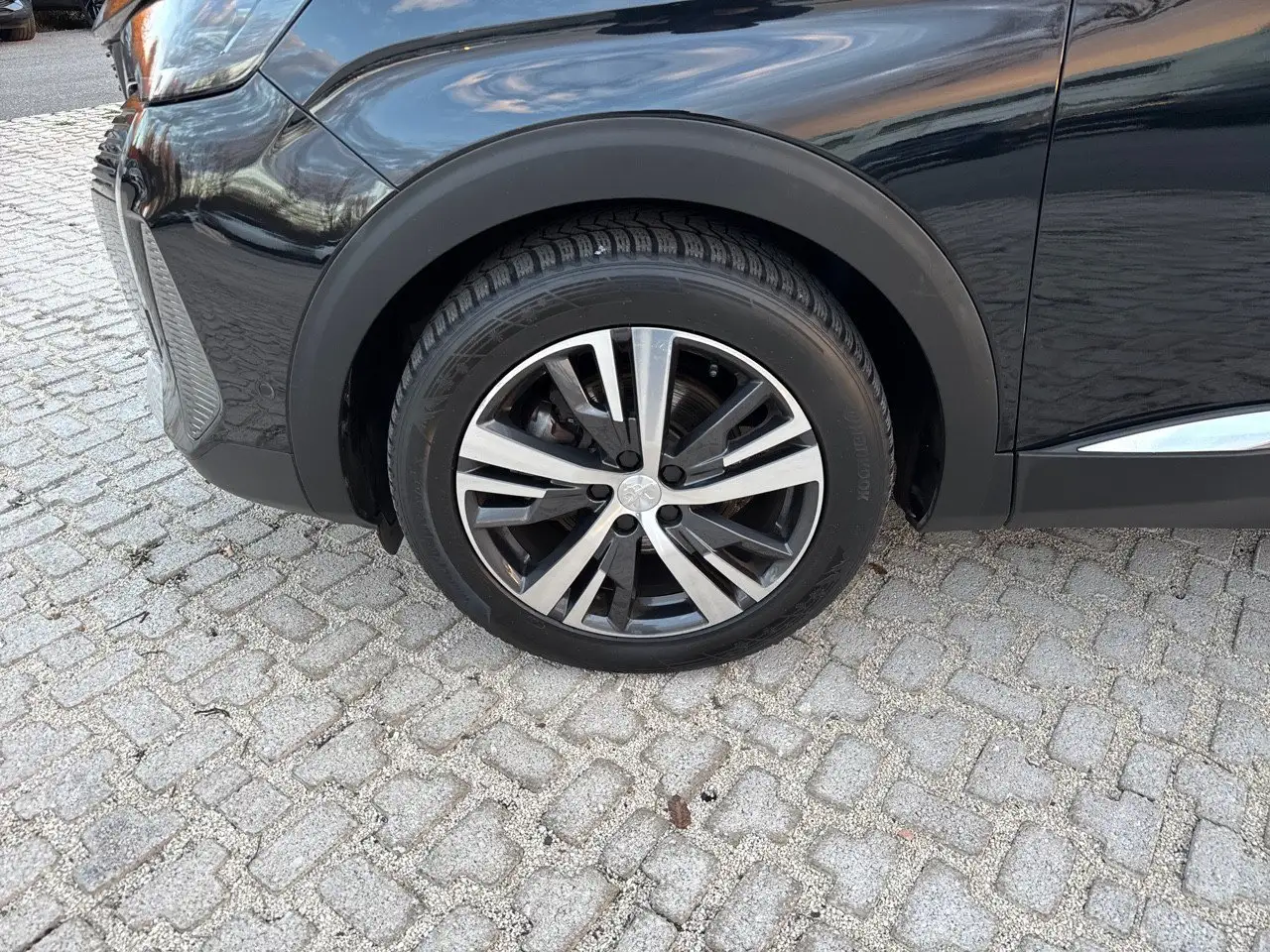 Peugeot 3008 BlueHDI 130 EAT8 S&S Allure Pack 8