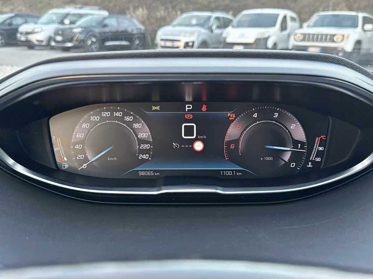 Peugeot 3008 BlueHDI 130 EAT8 S&S Allure Pack 13