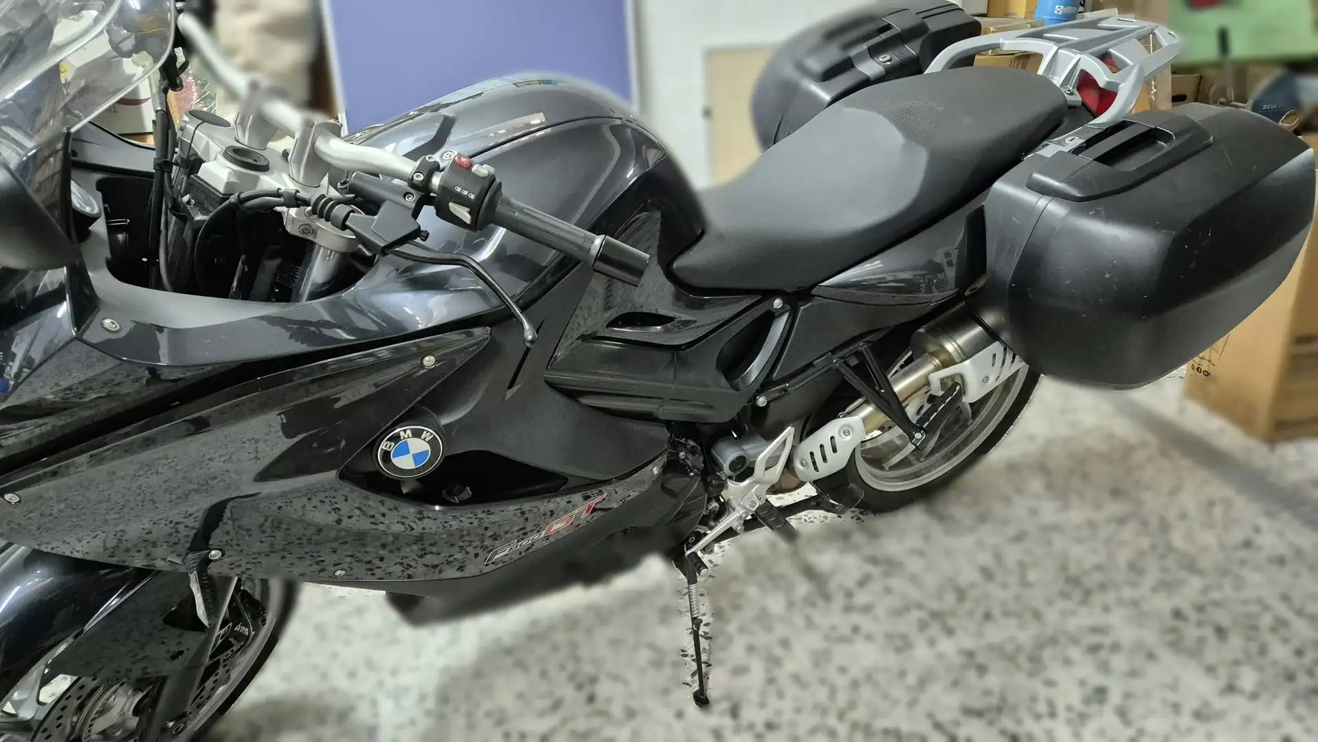 BMW F 800 GT Negro - 2