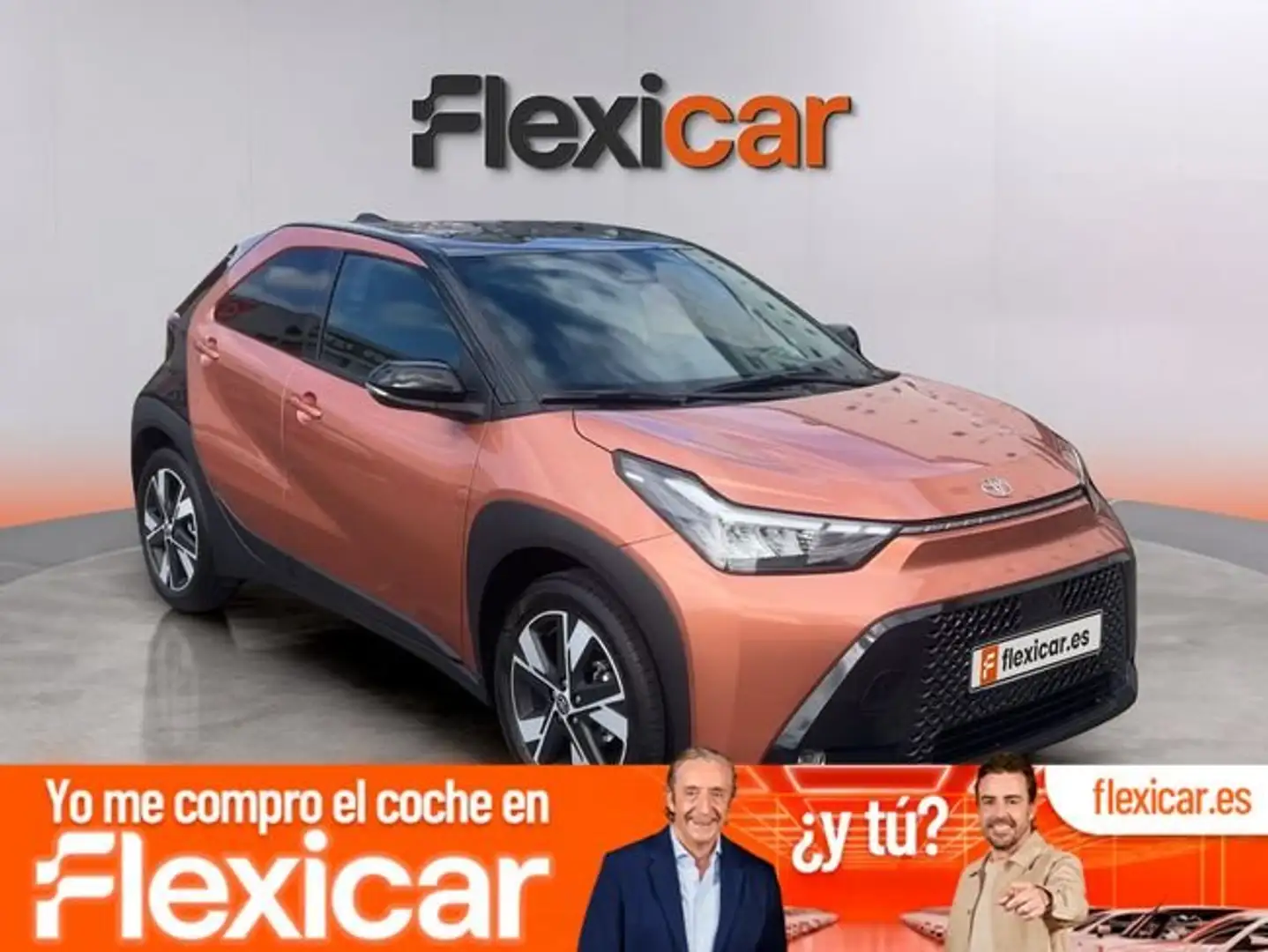 Toyota Aygo Hybrid MC26 1.5 116CV Chic Naranja - 1
