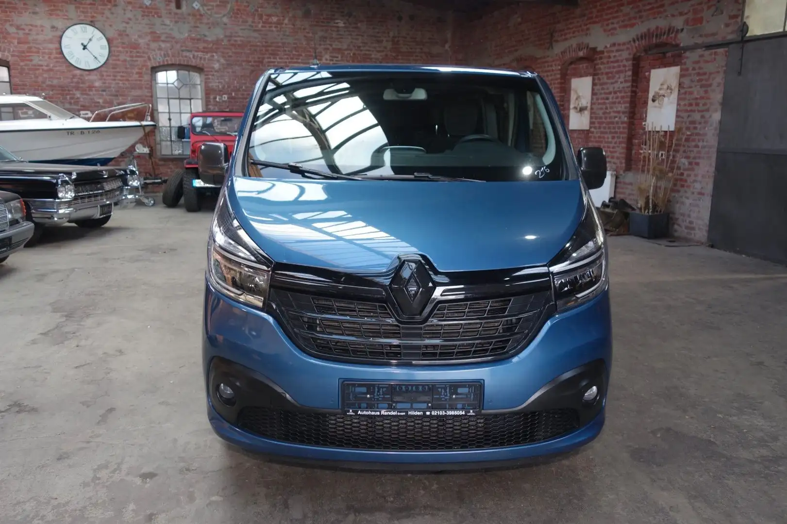 Renault Trafic Combi L2H1 Grand SpaceClass Camper TüvNeu Blau - 2