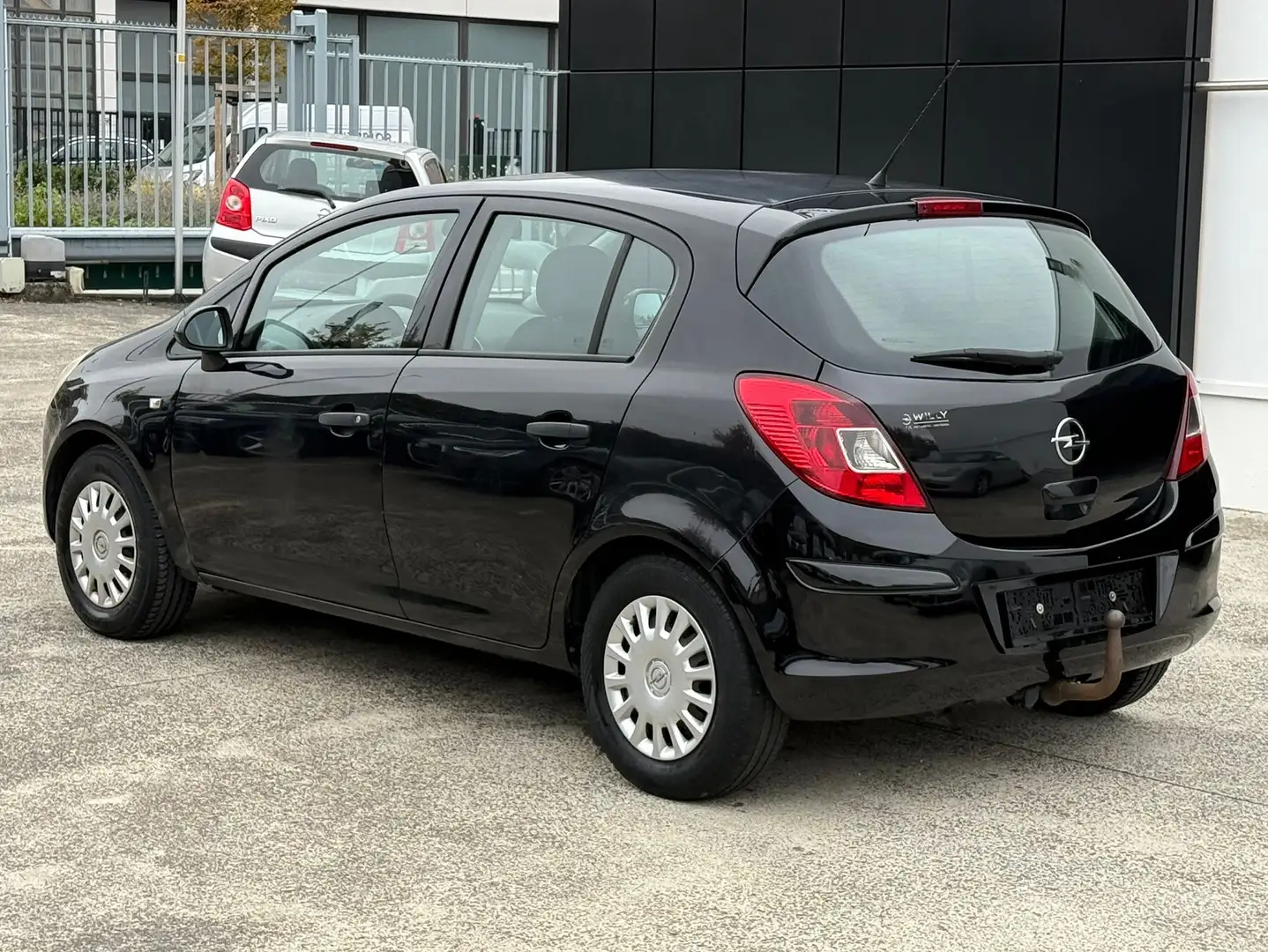 Opel Corsa 1.2 ESSENCE - CONTRÔLE TECHNIQUE OK Zwart - 2