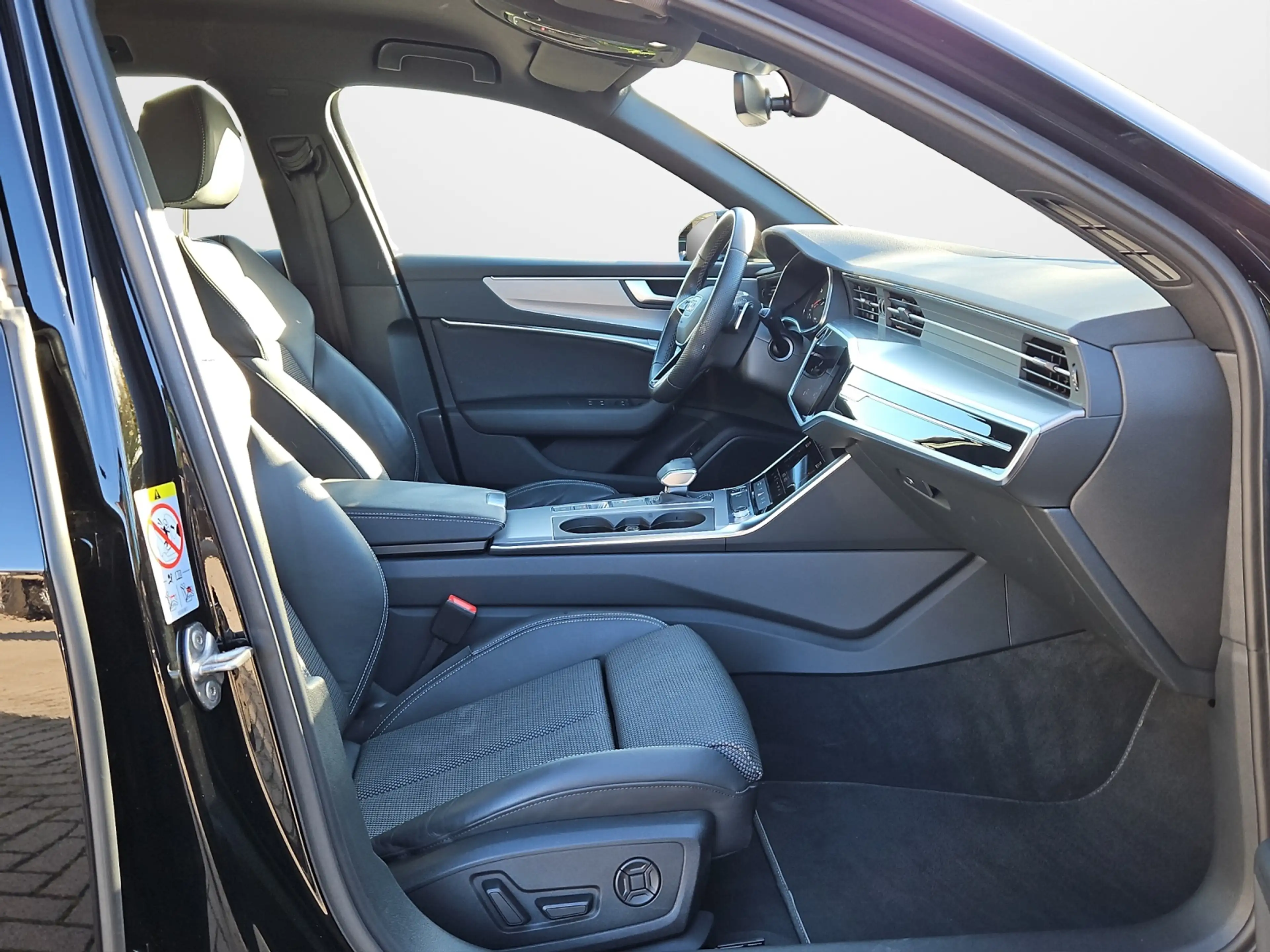 Audi A6 Avant 45 TDI S tronic quattro Sport S-line Navi... — photo 13