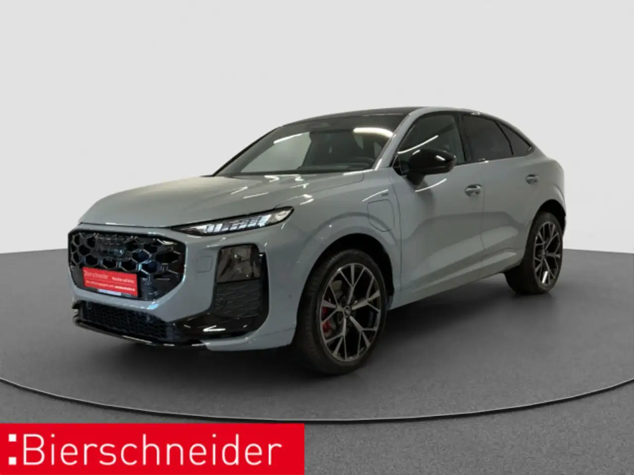 Audi Q3 e-hybrid 2x S Line 20 AHK STDH HuD 2
