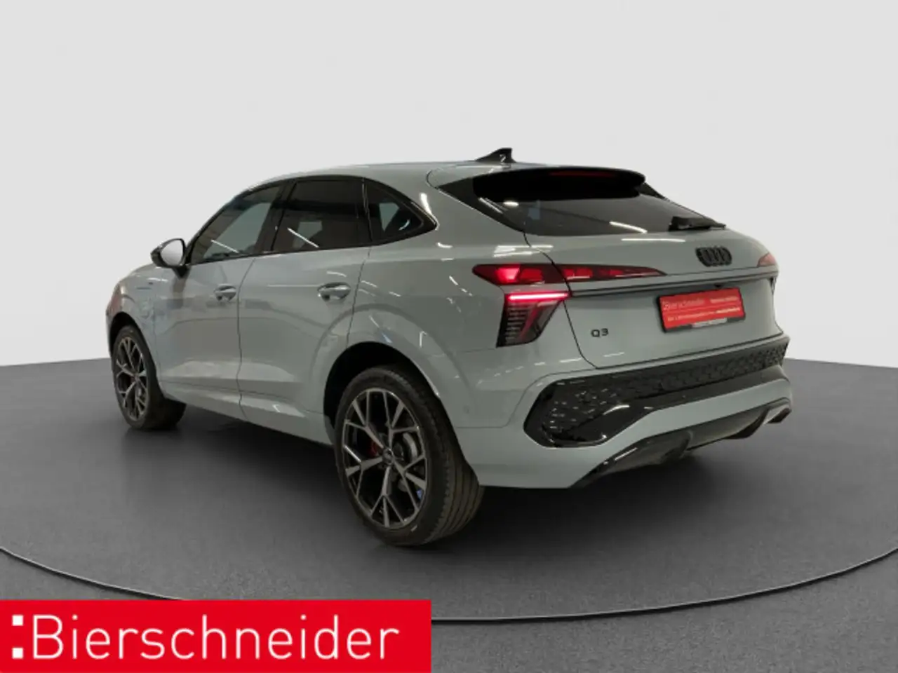 Audi Q3 e-hybrid 2x S Line 20 AHK STDH HuD 7