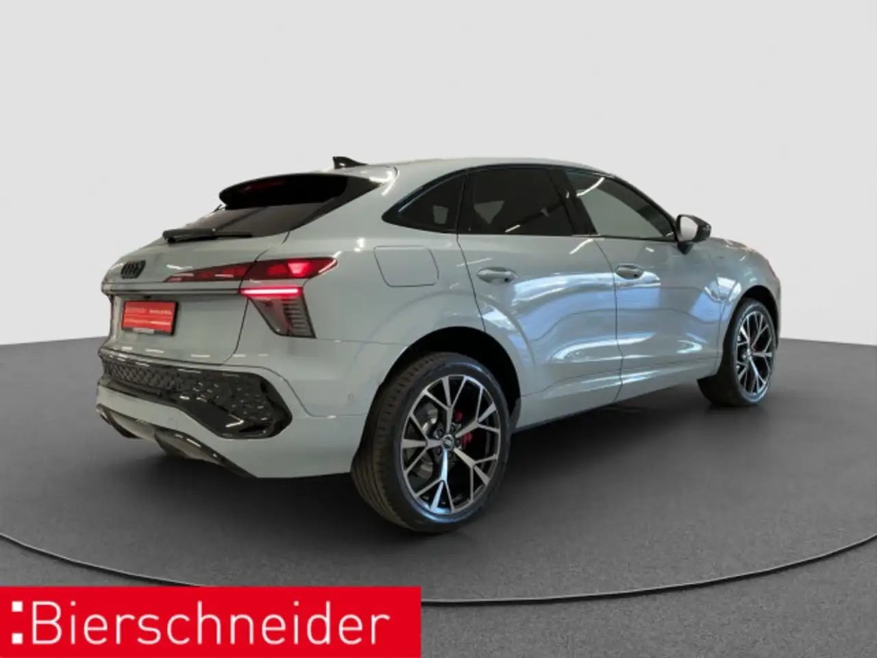Audi Q3 e-hybrid 2x S Line 20 AHK STDH HuD 8