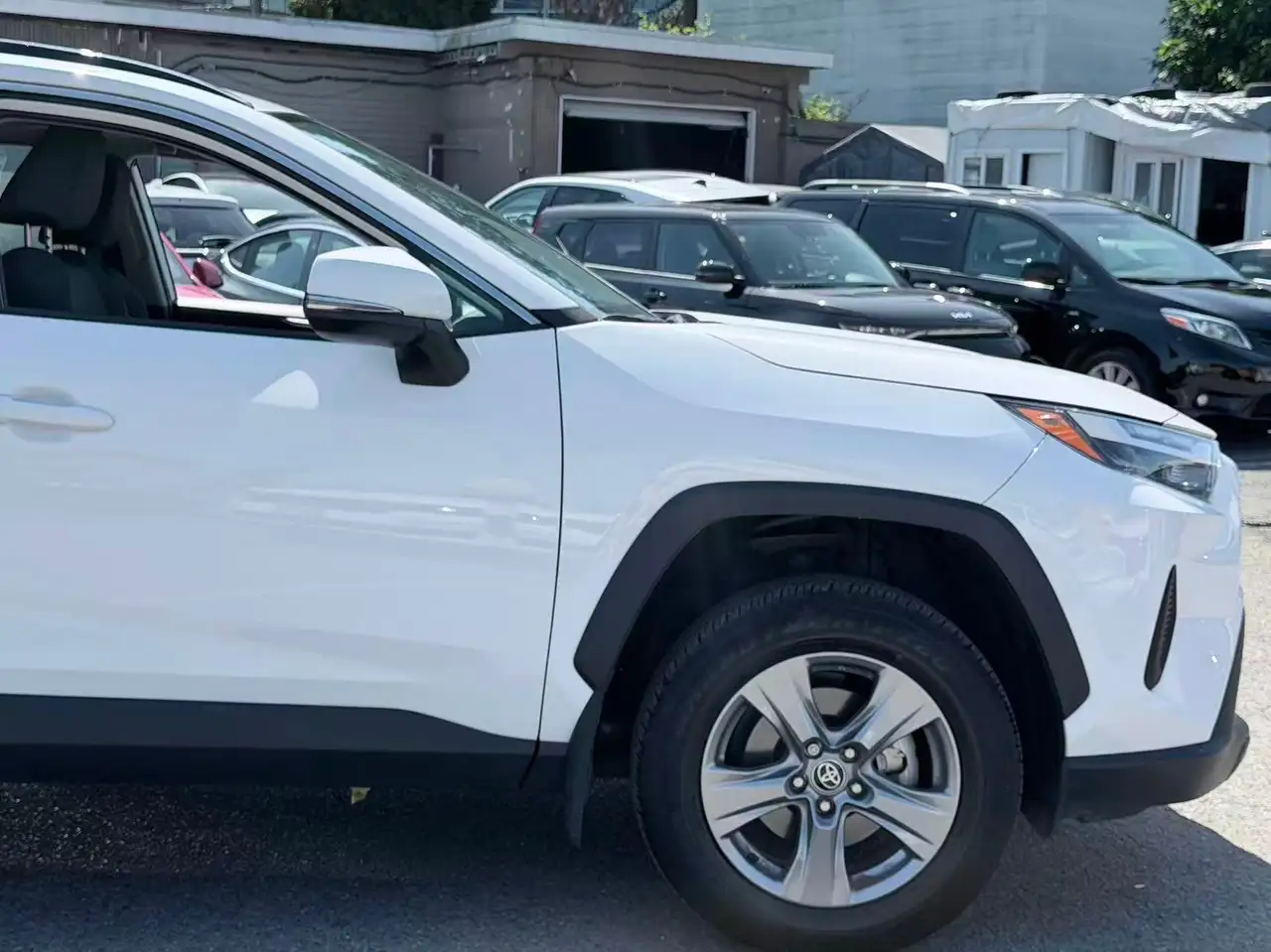Toyota RAV 4 снимка Toyota RAV 4