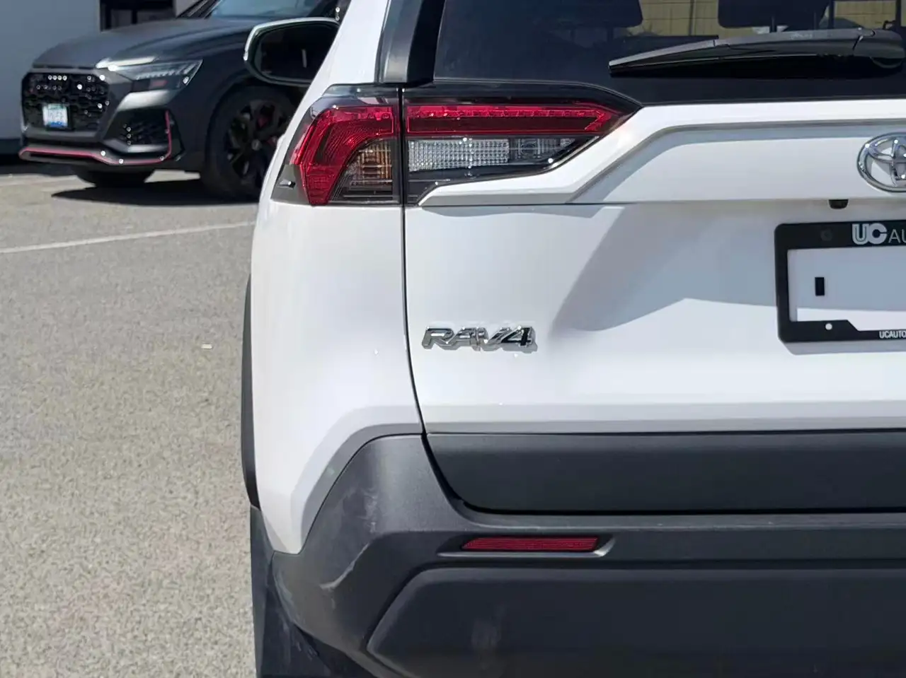 Toyota RAV 4 снимка Toyota RAV 4