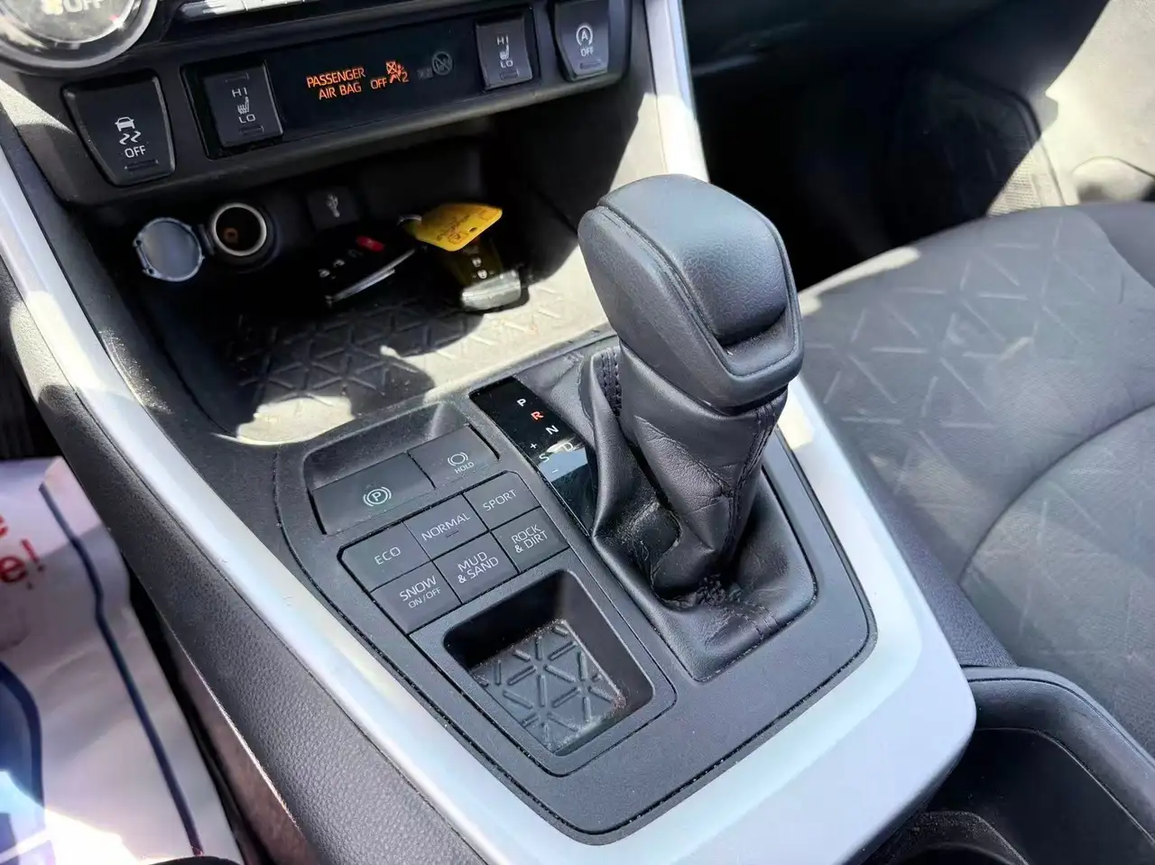 Toyota RAV 4 снимка Toyota RAV 4