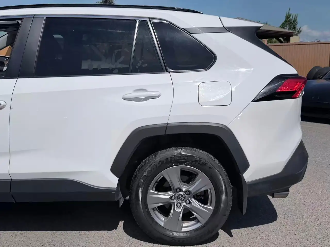 Toyota RAV 4 снимка Toyota RAV 4