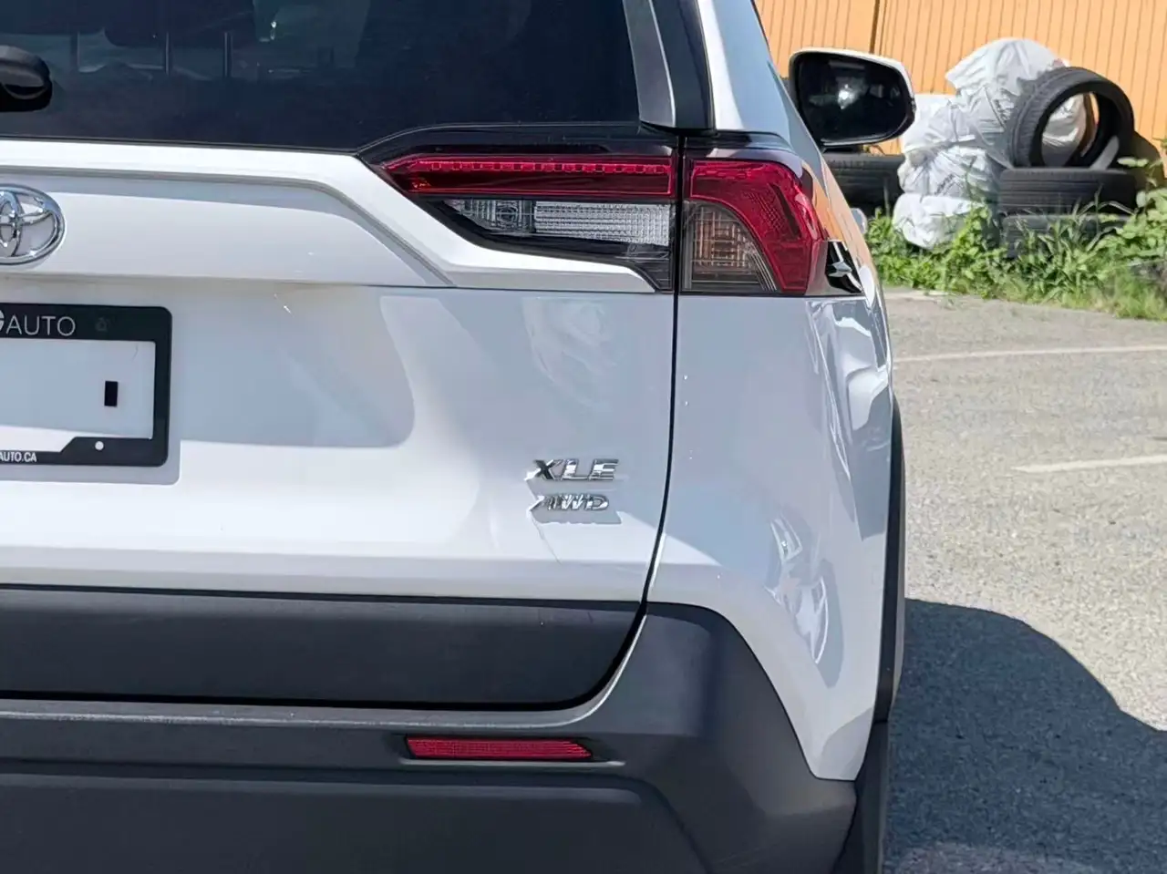 Toyota RAV 4 снимка Toyota RAV 4