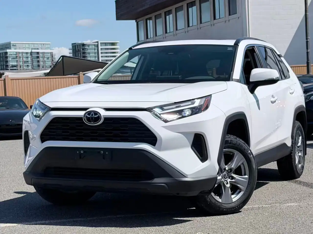 Toyota RAV 4 снимка Toyota RAV 4