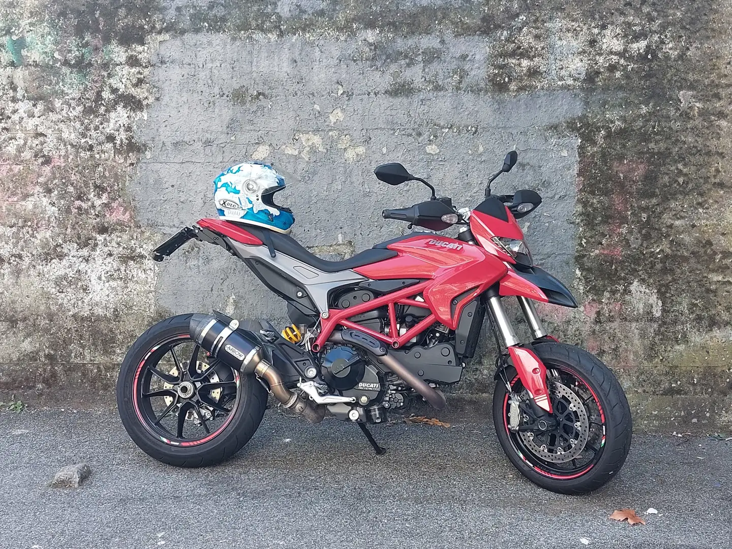 Ducati Hypermotard 821 Rosso - 1